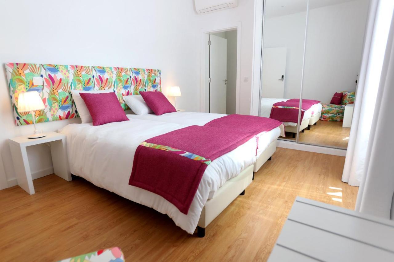 Glass Boutique - Rooms & Suites Marinha Grande Buitenkant foto